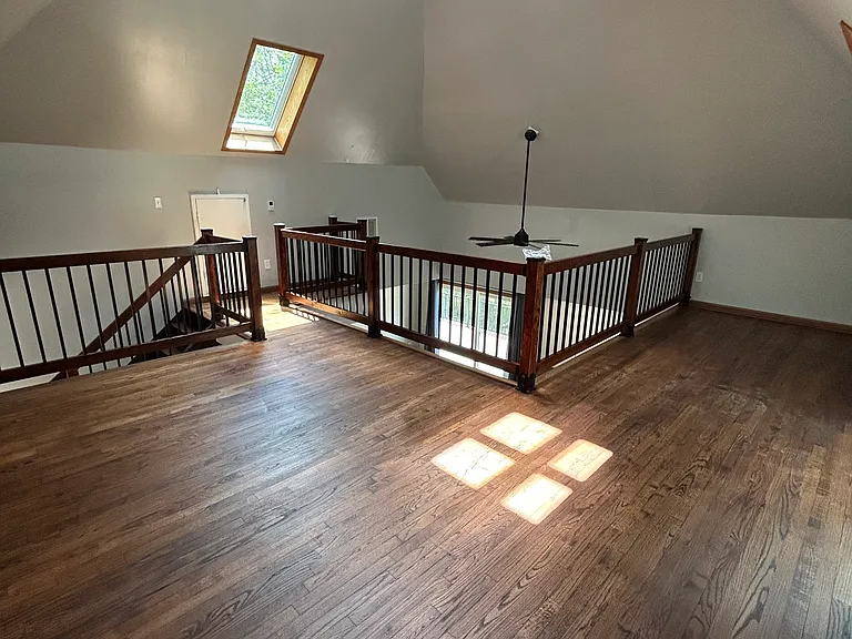 207 Fairview Rd — Photo 45