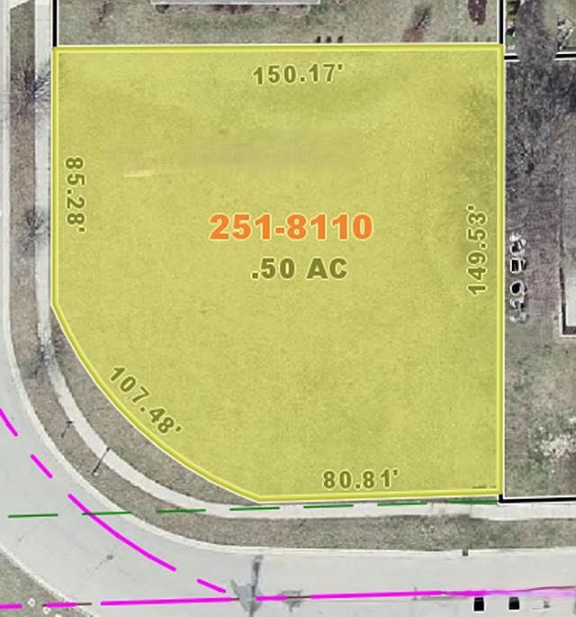 1st image of Lake Park Dr #1