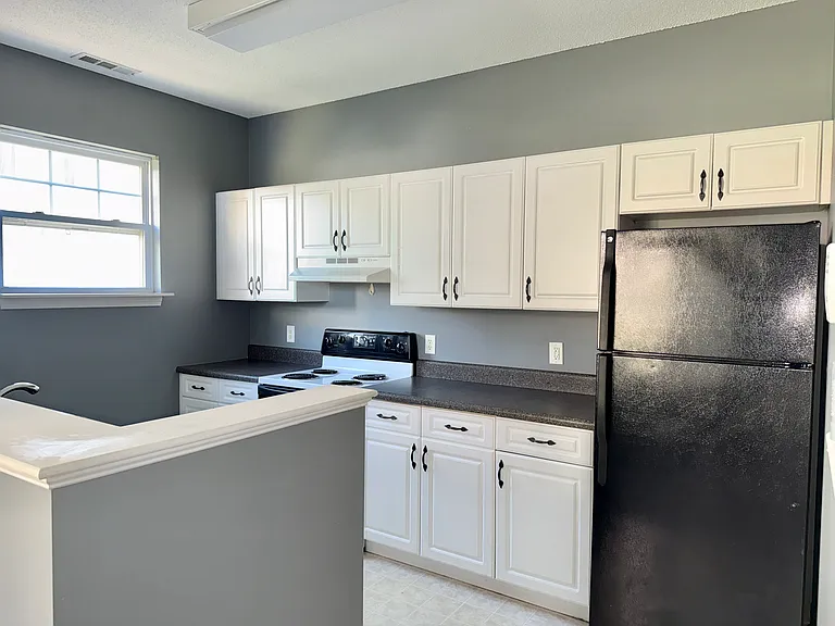 102 Mill St #203 — Photo 16