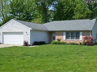 2254 Garden Dr, Avon, OH 44011