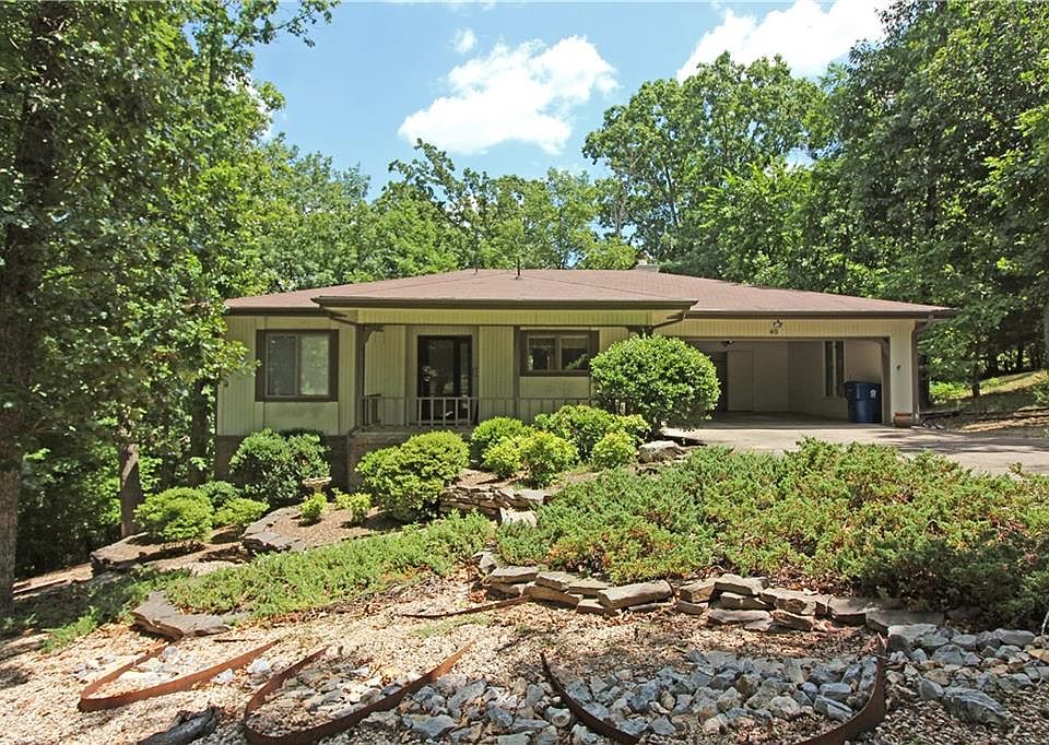 1st image of 40 Sandwick Dr