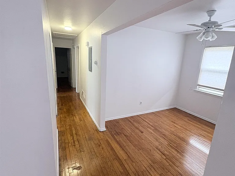 24 Colonial Dr #2 — Photo 7