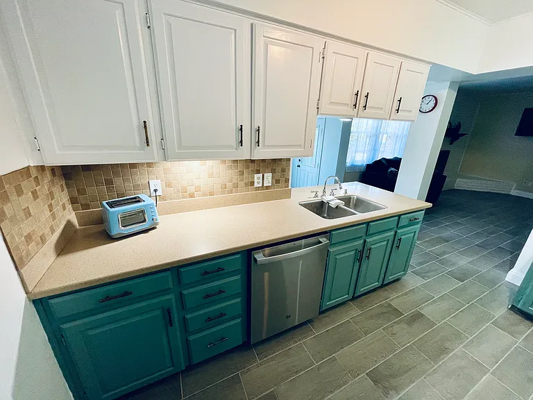 3104 W Avenue T — Photo 8