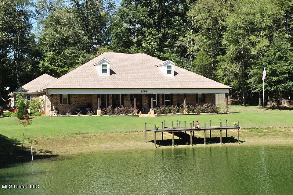 1st image of 3084 Nikki Lake Dr