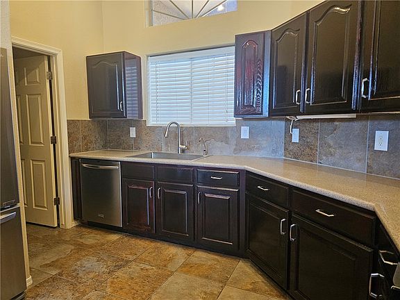 5th image of 3316 Producers Mine Rd