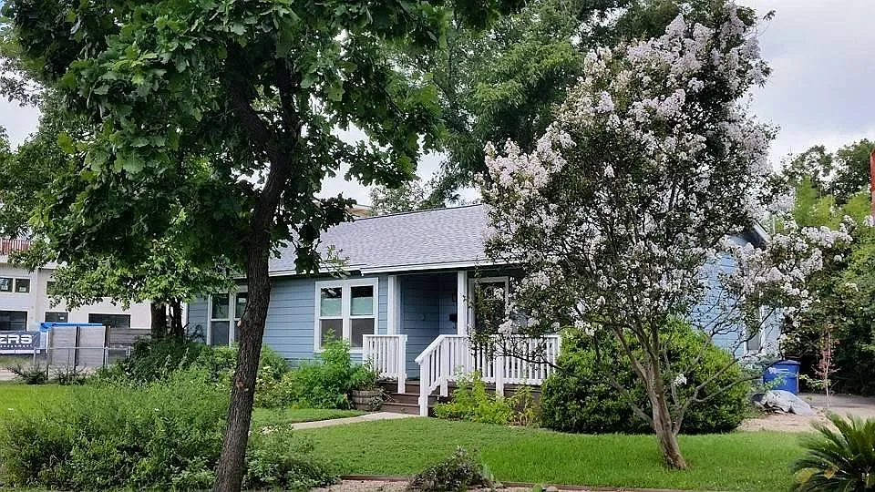 3 bed, 1028 sqft, $2,800 — Photo 3