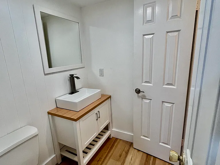 106 Linda Ln #4 — Photo 17