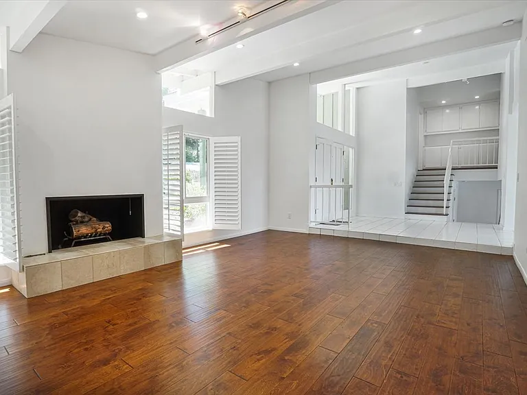 22903 De Kalb Dr — Photo 29
