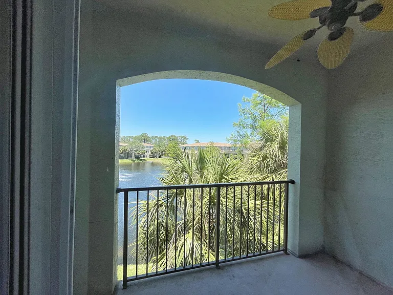 1005-307 Bella Vista Blvd — Photo 14