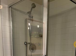 980 Cooperage Way #1007, Vancouver, BC V6B 0C3