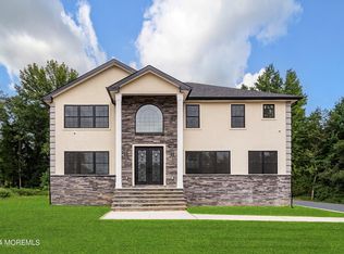 157 Texas Rd, Morganville, NJ 07751