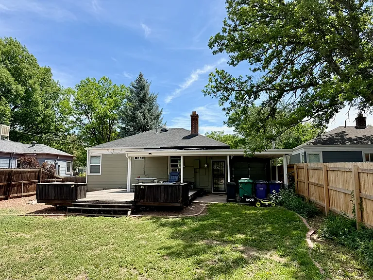 2765 S Franklin St — Photo 25