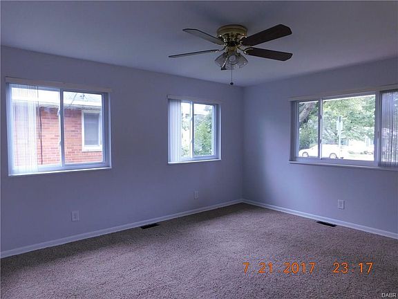 5th image of 2925 Colonial Ave