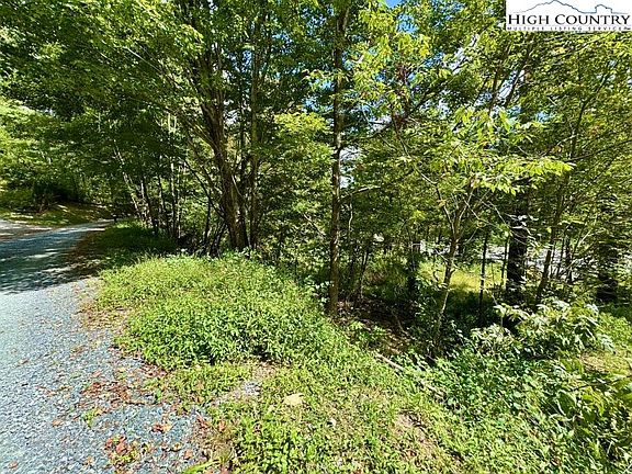 5th image of 5221 NC Highway 105