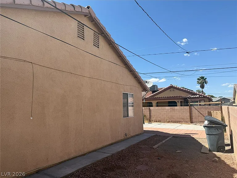 4820 Patterson Ave — Photo 6