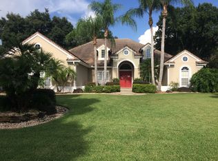 34124 Parkview Ave, Eustis, FL 32736