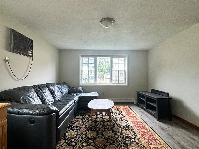 17 Adamson St #1 — Photo 2