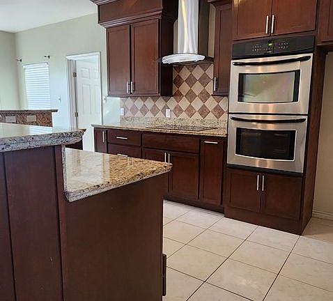 3rd image of 114 Alazan Dr