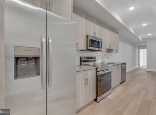 1243 W Westmoreland St #1, Philadelphia, PA 19140
