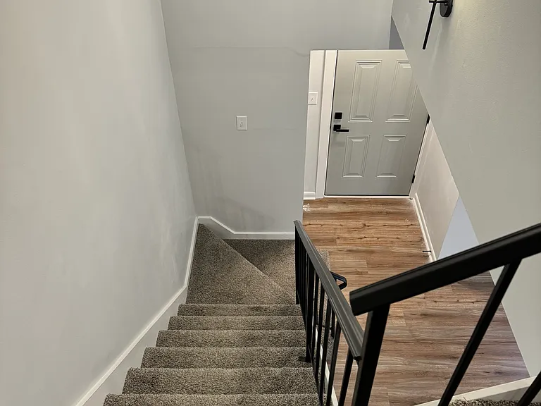 25 Martin St #19 — Photo 6