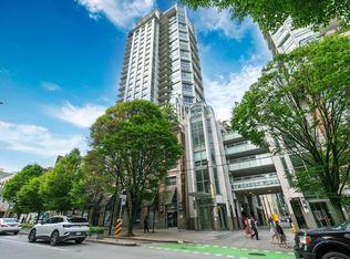 565 Smithe St #806, Vancouver, BC V6B 0E4
