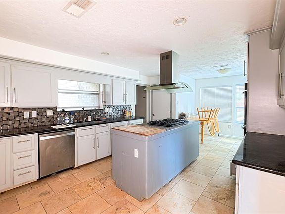5th image of 17826 Mahogany Forest Dr