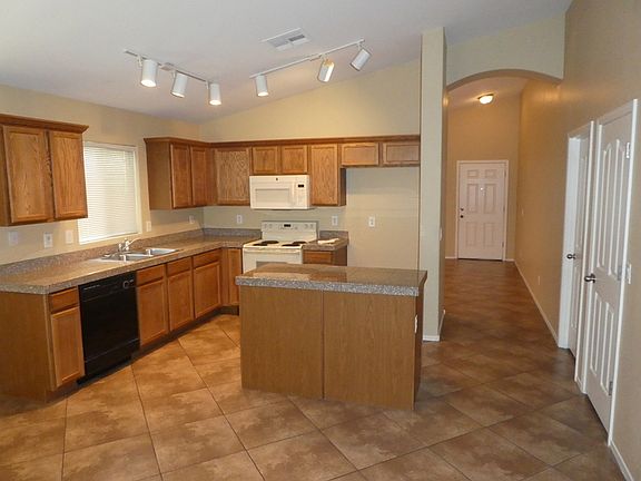 4th image of 7116 W Fawn Dr