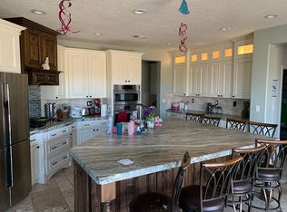 3941 Las Colinas Ave NE, Rio Rancho, NM 87124