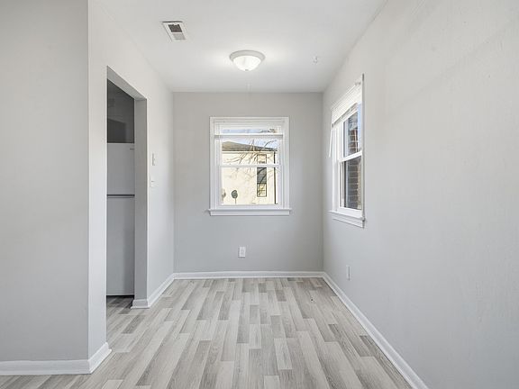 4th image of 507 Ashlawn Dr APT 1