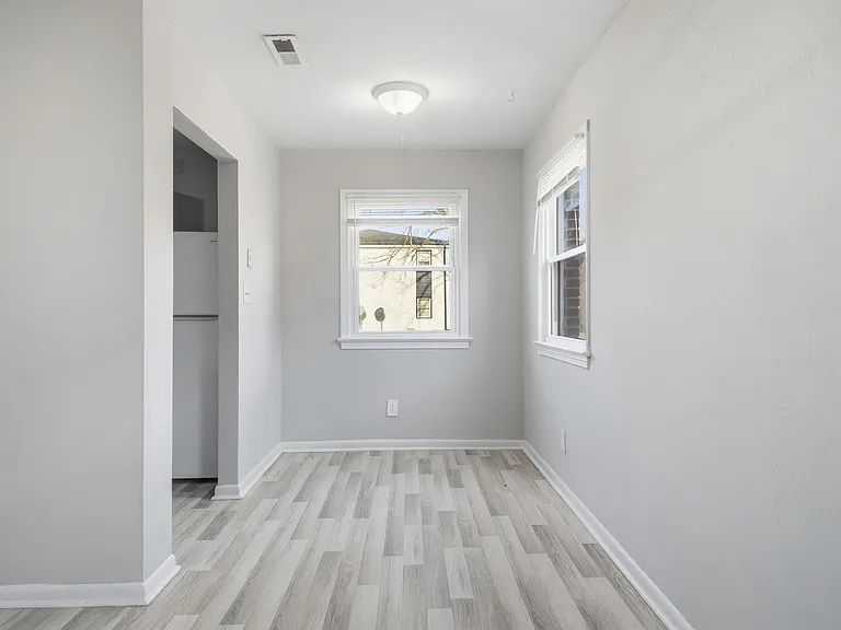 507 Ashlawn Dr #5 — Photo 4