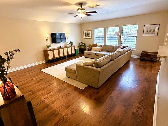 Open concept livingroom