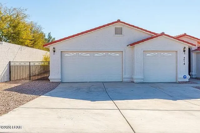 3 bed, 2.0 bath, 1480 sqft, $3,000 — Photo 3