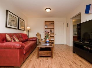 5740 Maccall St, Oakland, CA 94609
