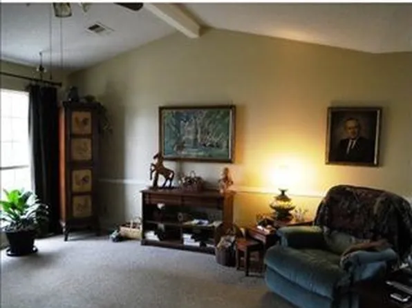 306 Cherrybark Pl, Greenwood, AR 72936