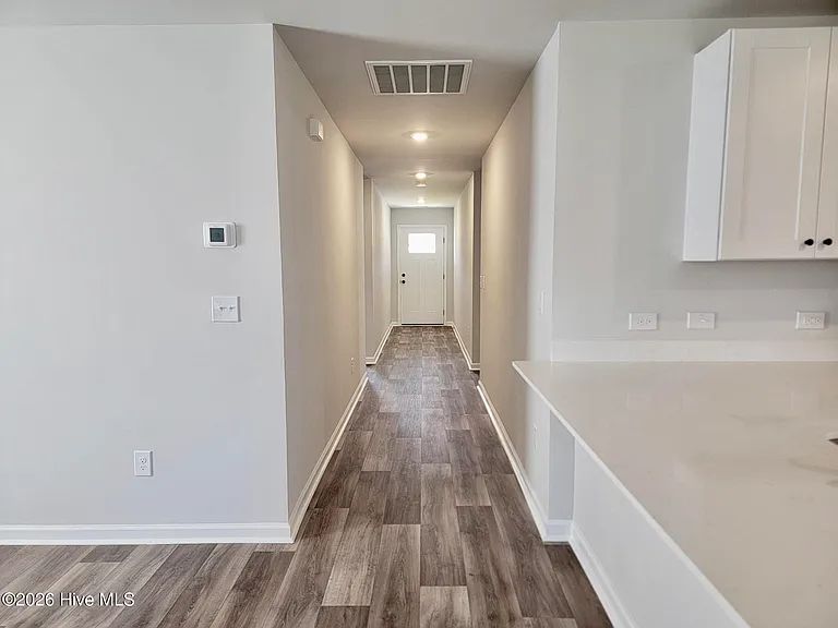 1206 Black Kite Ct SW — Photo 2