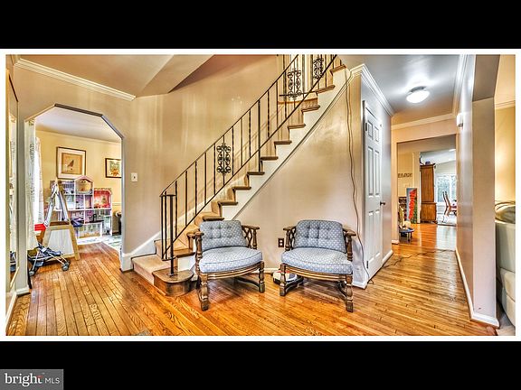 4th image of 7543 Flamewood Dr