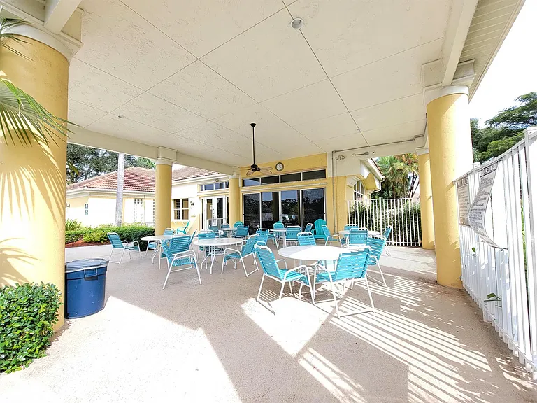 3041 Casa Rio Ct — Photo 34