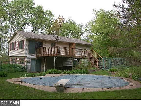 2nd image of 16845 W Iverson St NE