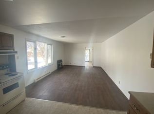 218 Leith St #306, Thunder Bay, ON P7C1M8