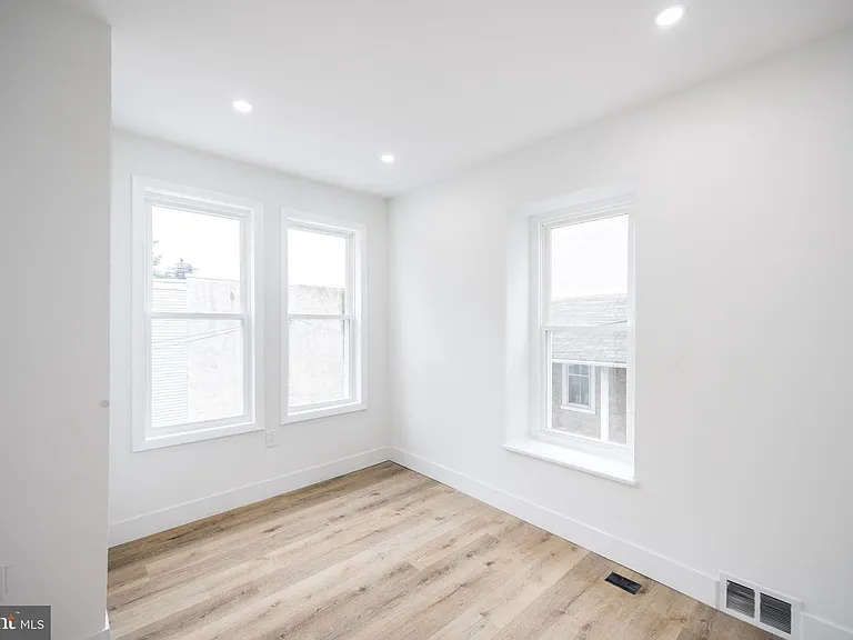 3712 Manayunk Ave — Photo 30