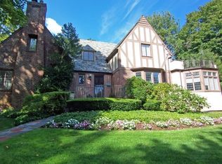 50 Oxford Rd, New Rochelle, NY 10804