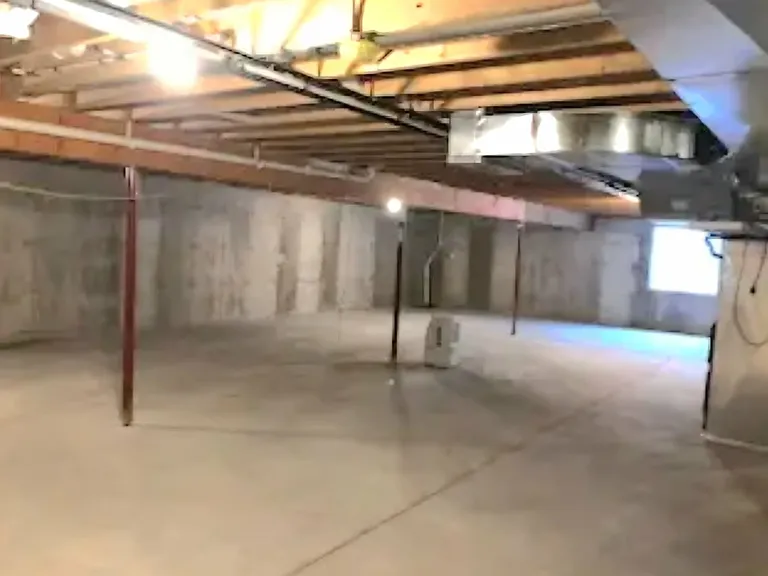 4153 Fallen Oak Dr — Photo 26