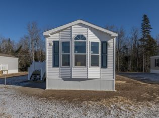 10 Goose Neck Road, Hancock, ME 04640