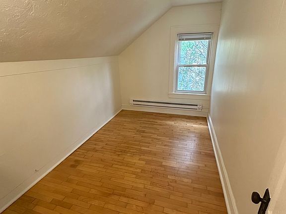 3rd image of 1028 Ceape Ave #A