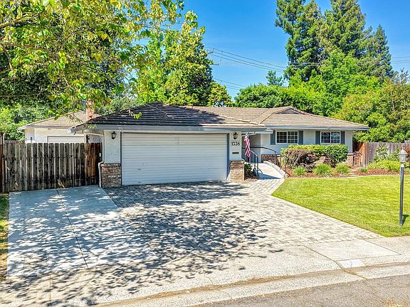 2nd image of 1338 Meredith Way