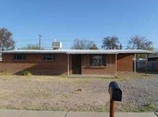 4517 E Calle Aurora, Tucson, AZ 85711