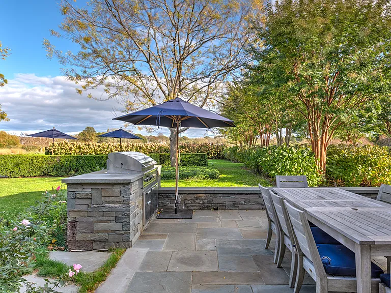 587 Sagaponack Rd — Photo 85