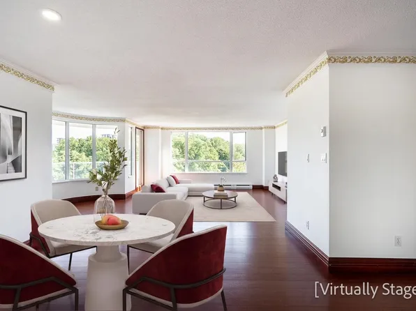 7680 Granville Ave #701, Richmond, BC V6Y 4B9