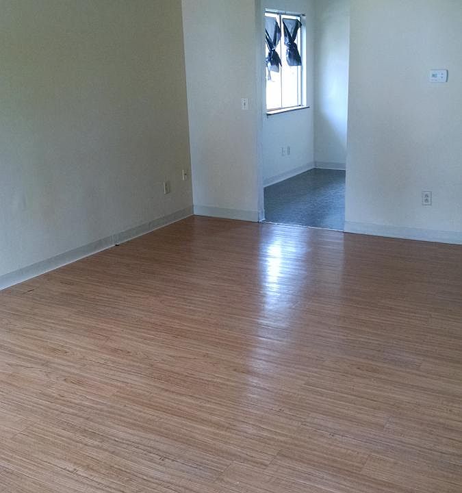 1st image of 233 Brace Ave