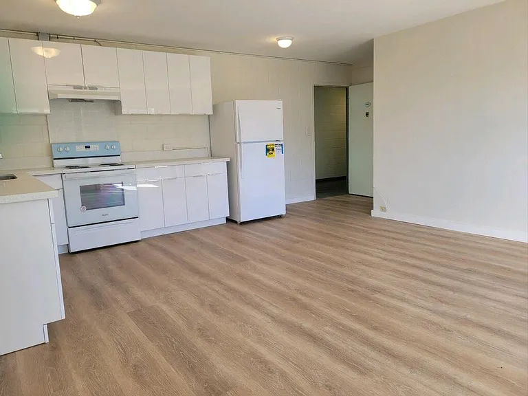 509 University Ave #602 — Photo 3